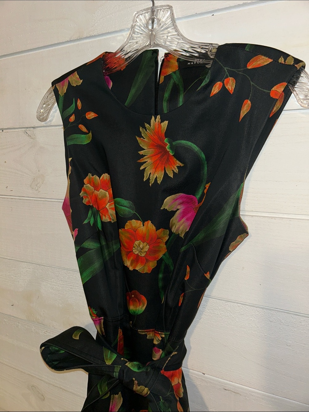 NATORI Floral Tie-Waist Midi Dress - Picture 3 of 8